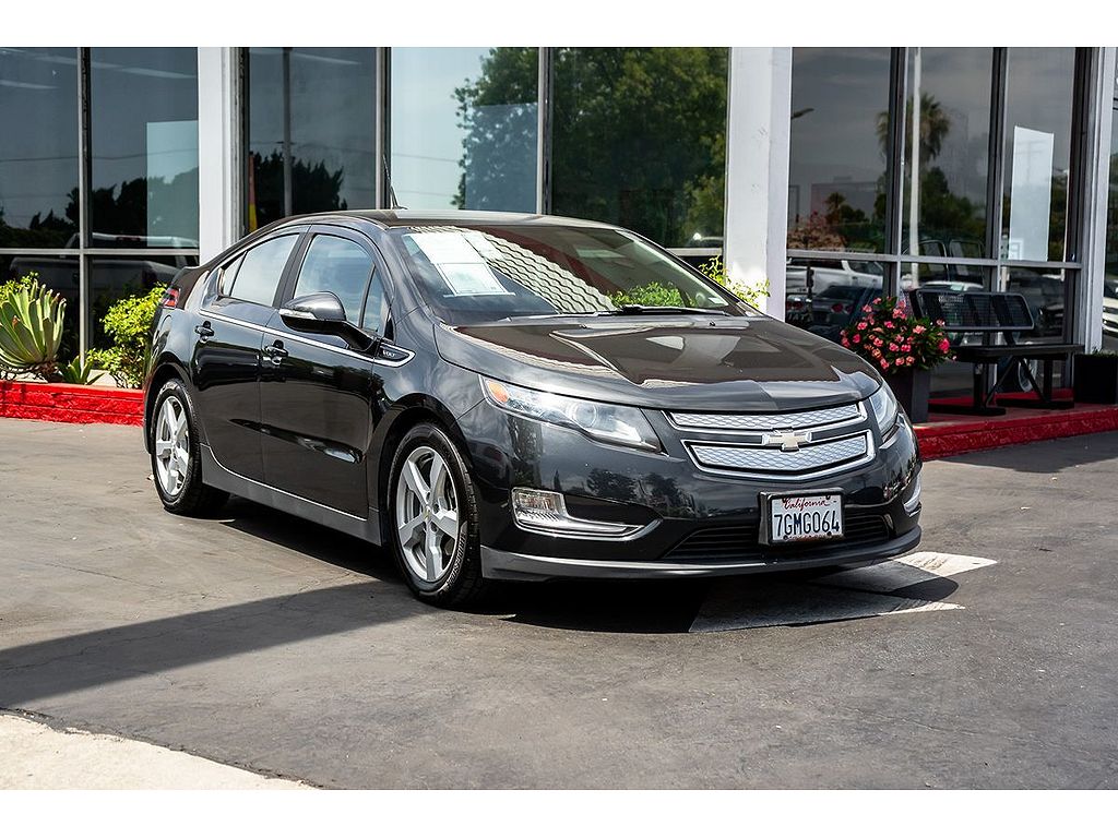 2014 Chevrolet Volt photo 1