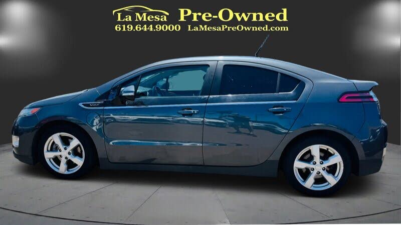 2013 Chevrolet Volt photo 2