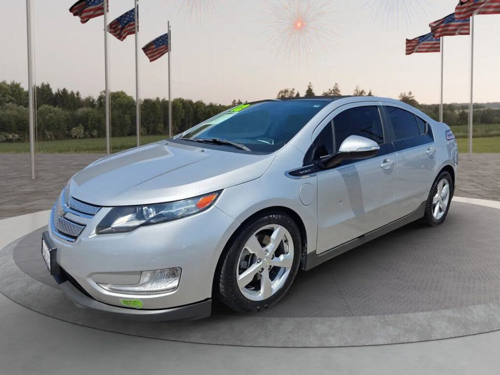2012 Chevrolet Volt photo 2