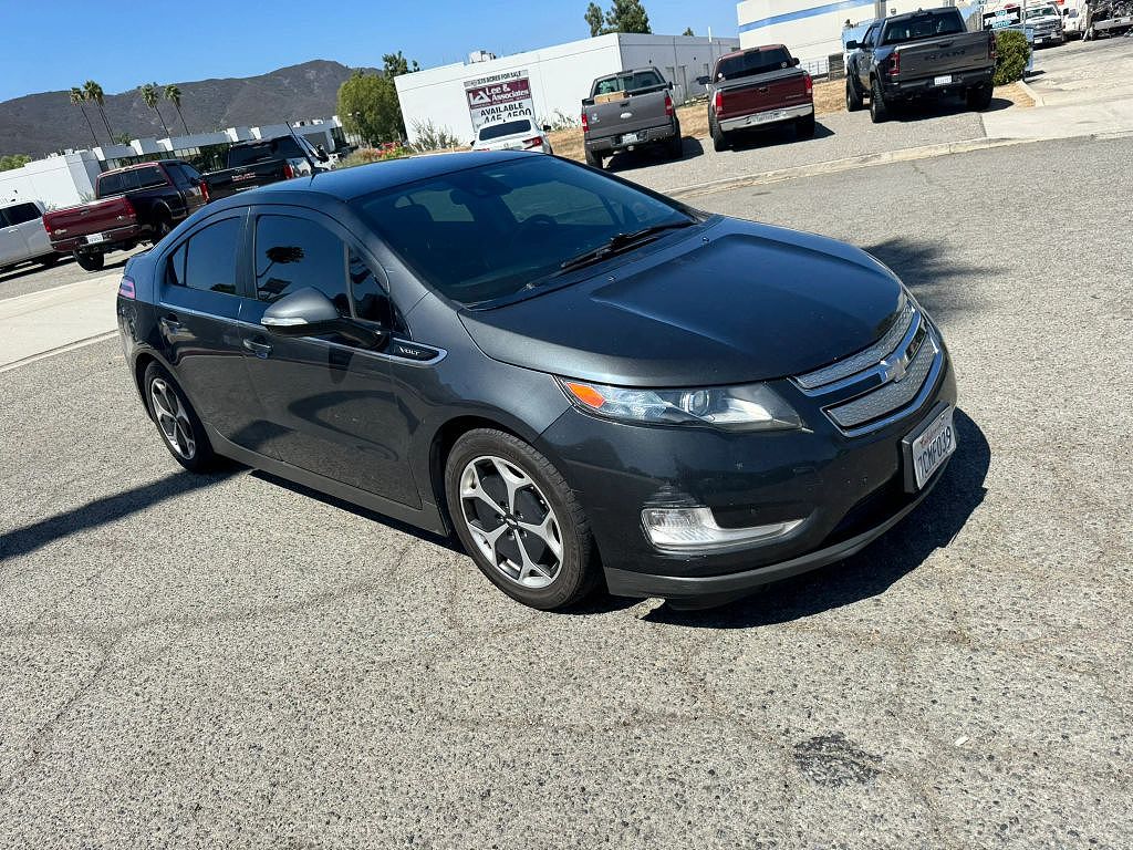 2013 Chevrolet Volt photo 1