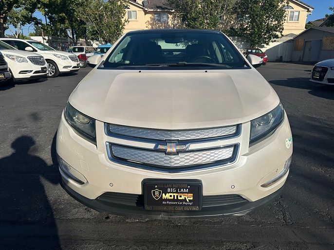 2012 Chevrolet Volt photo 3