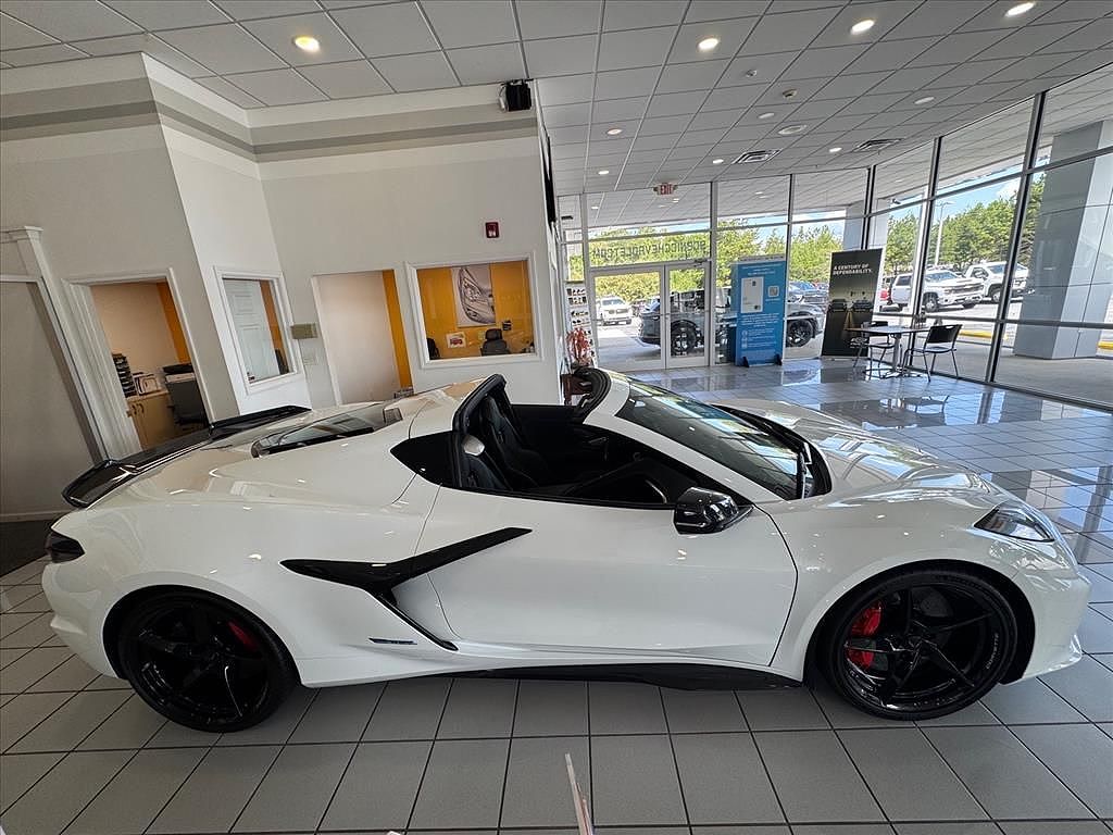2025 Chevrolet Corvette E-Ray