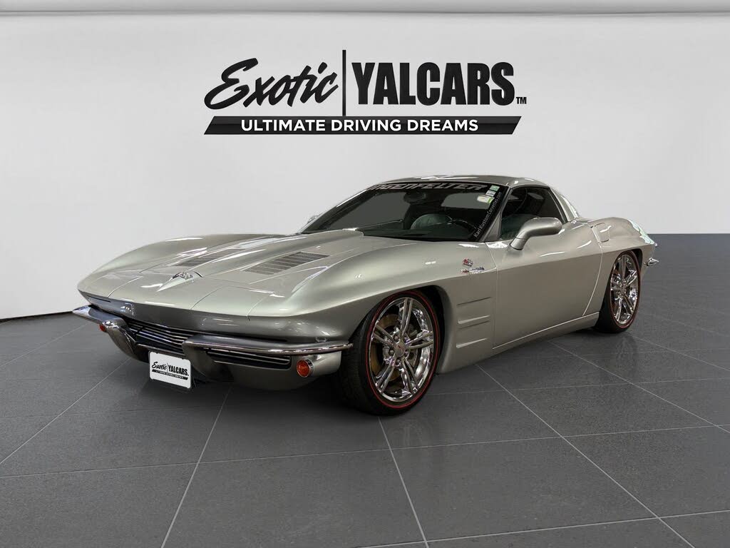 2008 Chevrolet Corvette Indy 500 Pace Car Replica