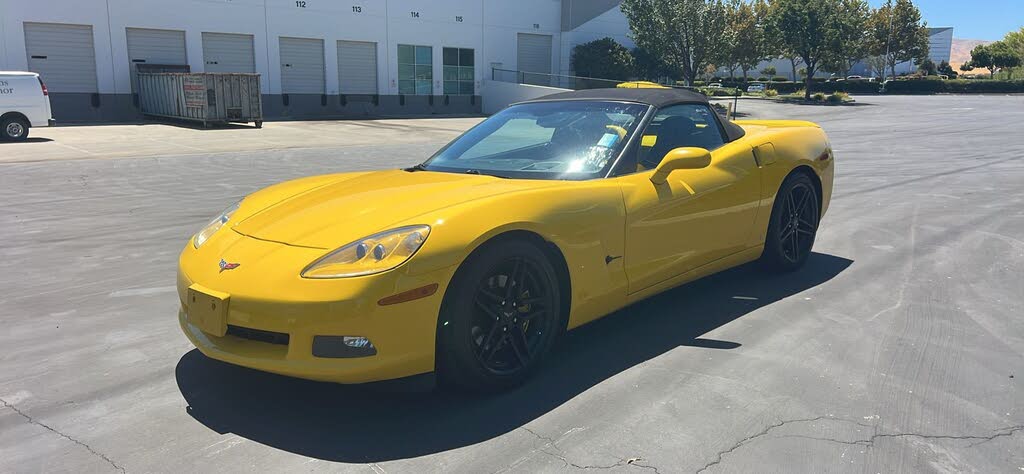 2008 Chevrolet Corvette Indy 500 Pace Car Replica