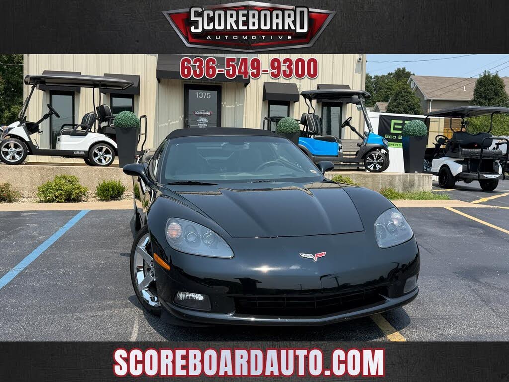 2008 Chevrolet Corvette Indy 500 Pace Car Replica