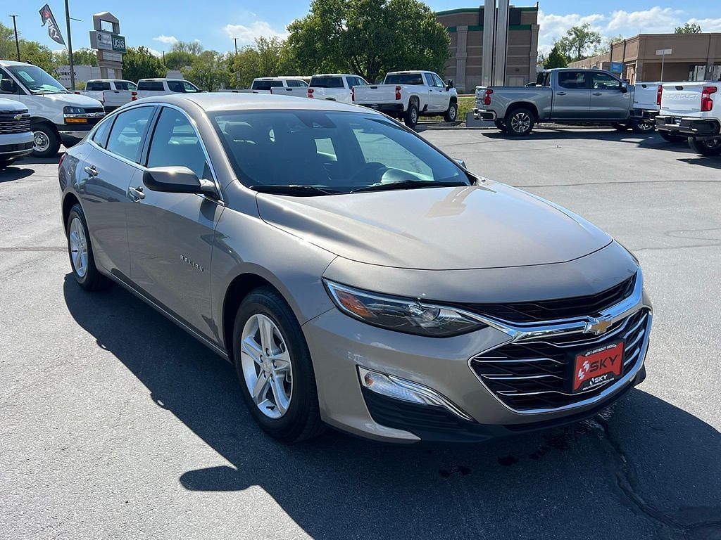 2024 Chevrolet Malibu LS