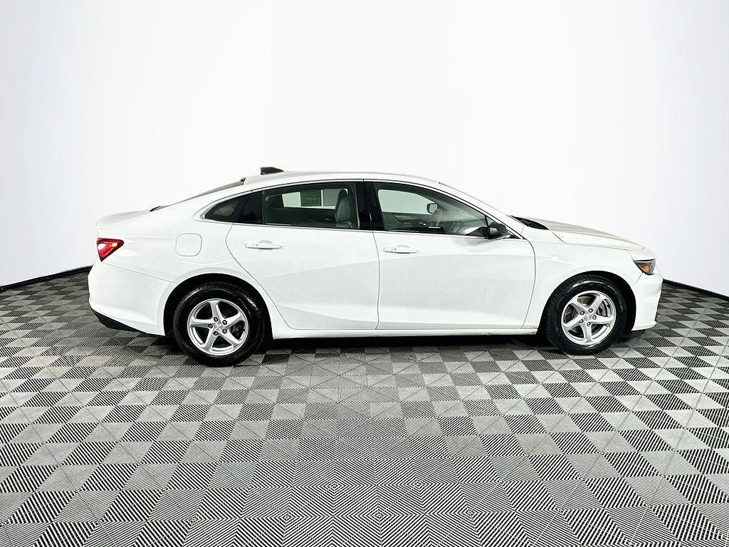2018 Chevrolet Malibu LS