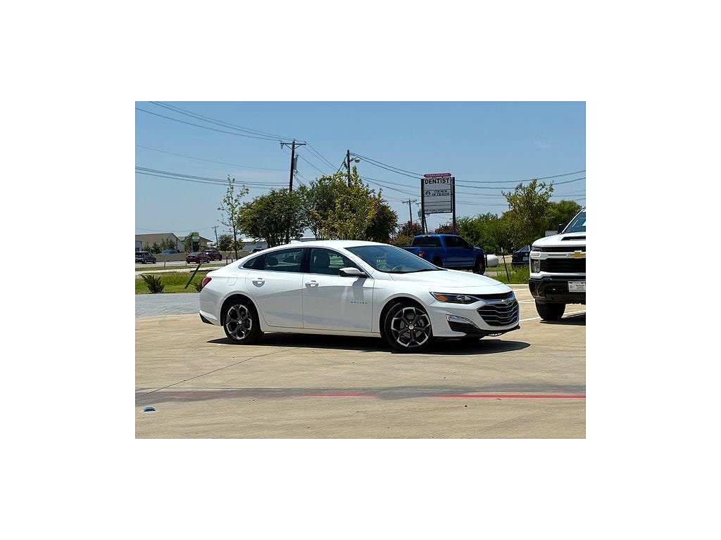 2022 Chevrolet Malibu LT