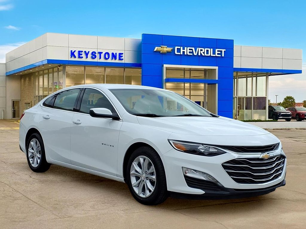 2024 Chevrolet Malibu 1LT
