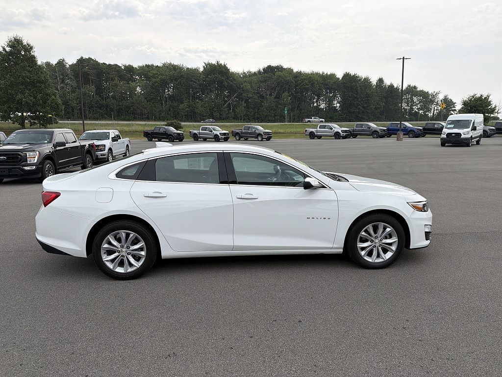 2025 Chevrolet Malibu 1LT