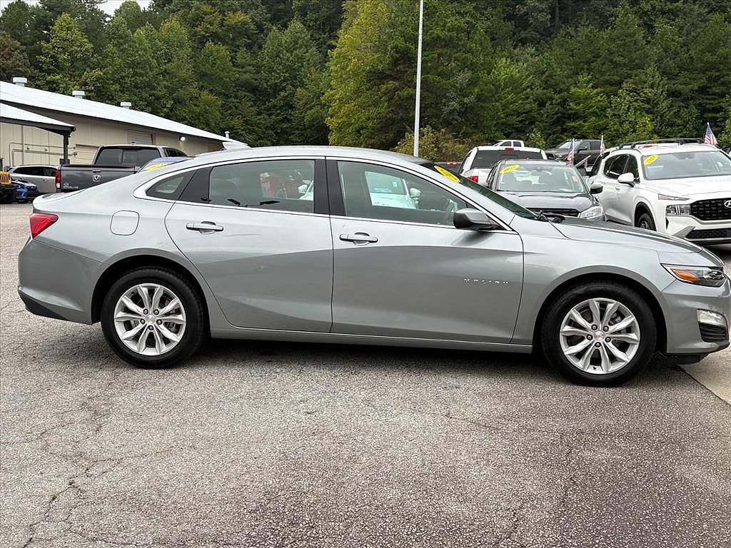 2025 Chevrolet Malibu LT
