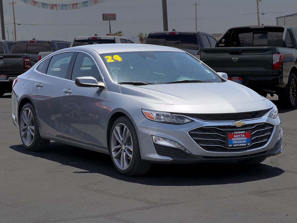 2024 Chevrolet Malibu 2LT