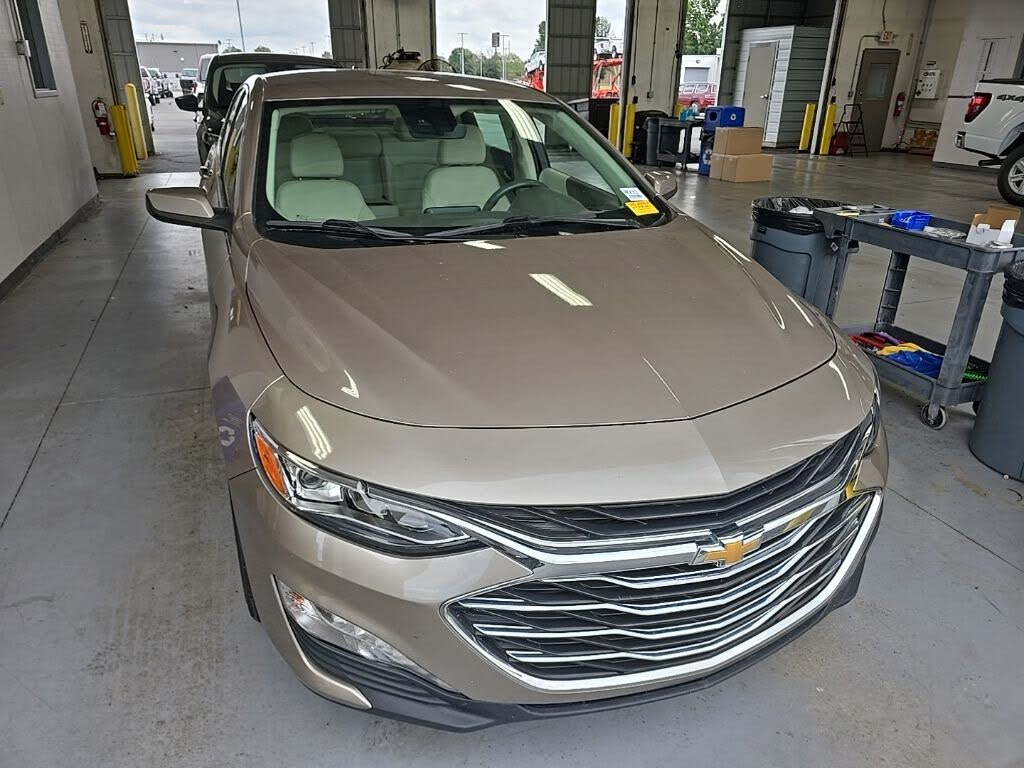 2024 Chevrolet Malibu 2LT