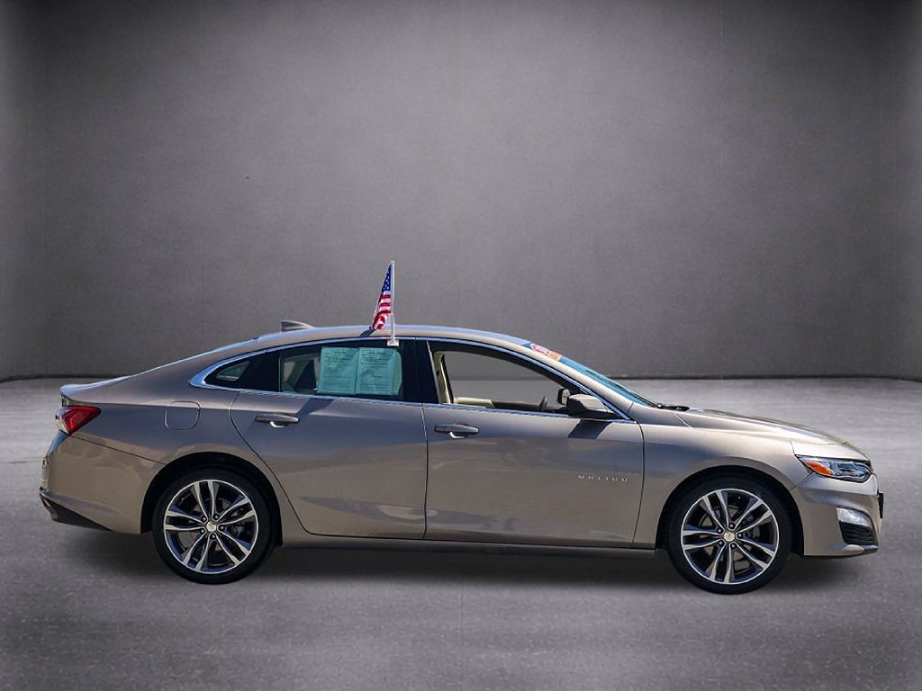2024 Chevrolet Malibu LT