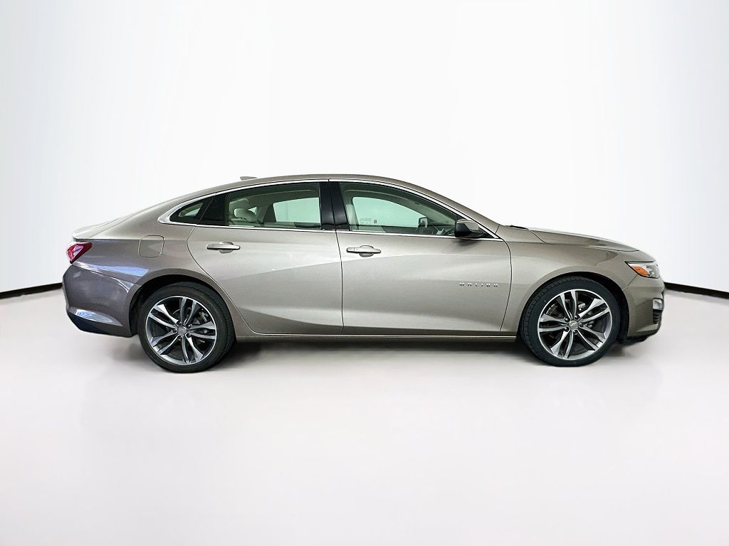 2024 Chevrolet Malibu 2LT