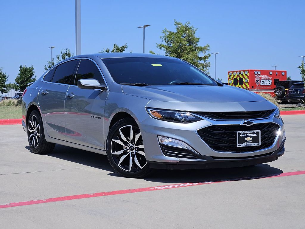2025 Chevrolet Malibu - Image 1
