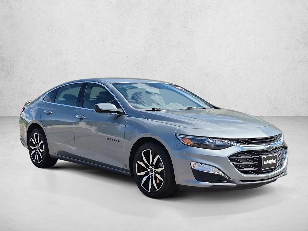 2025 Chevrolet Malibu RS