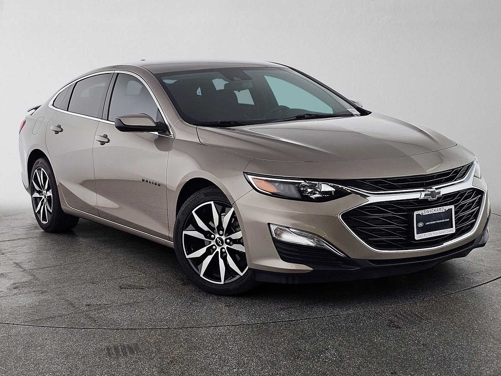 2025 Chevrolet Malibu RS