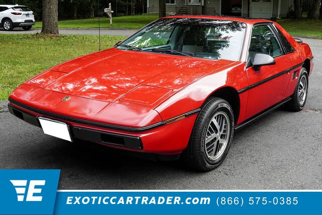 1985 Pontiac Fiero SE