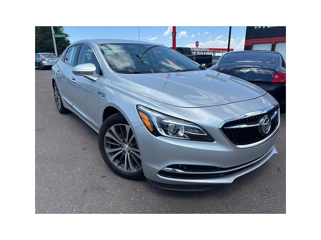 2017 Buick LaCrosse Essence