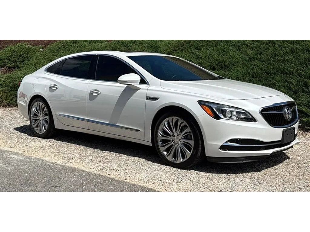 2017 Buick LaCrosse Essence