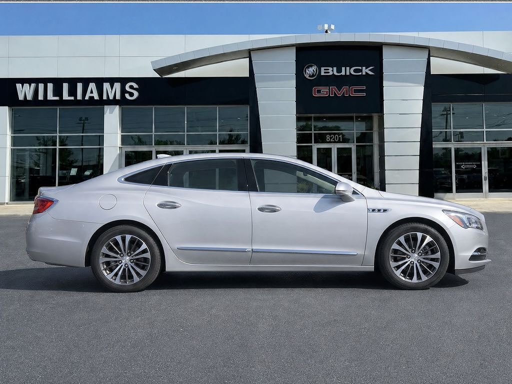 2017 Buick Lacrosse Essence