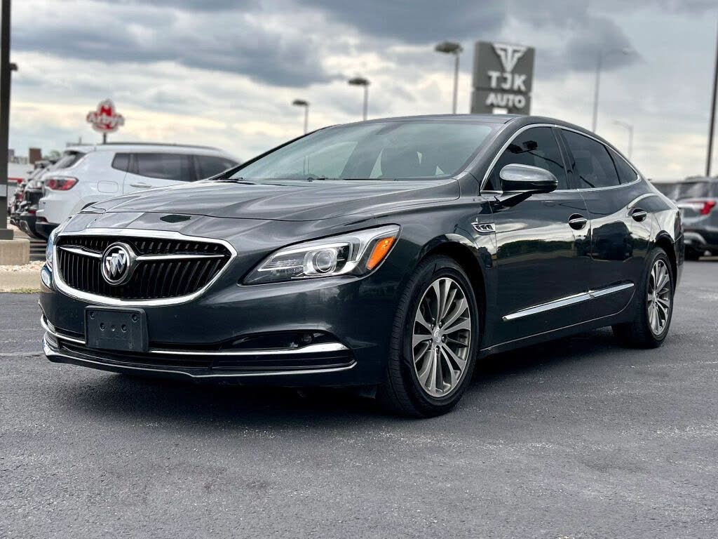 2017 Buick LaCrosse Essence