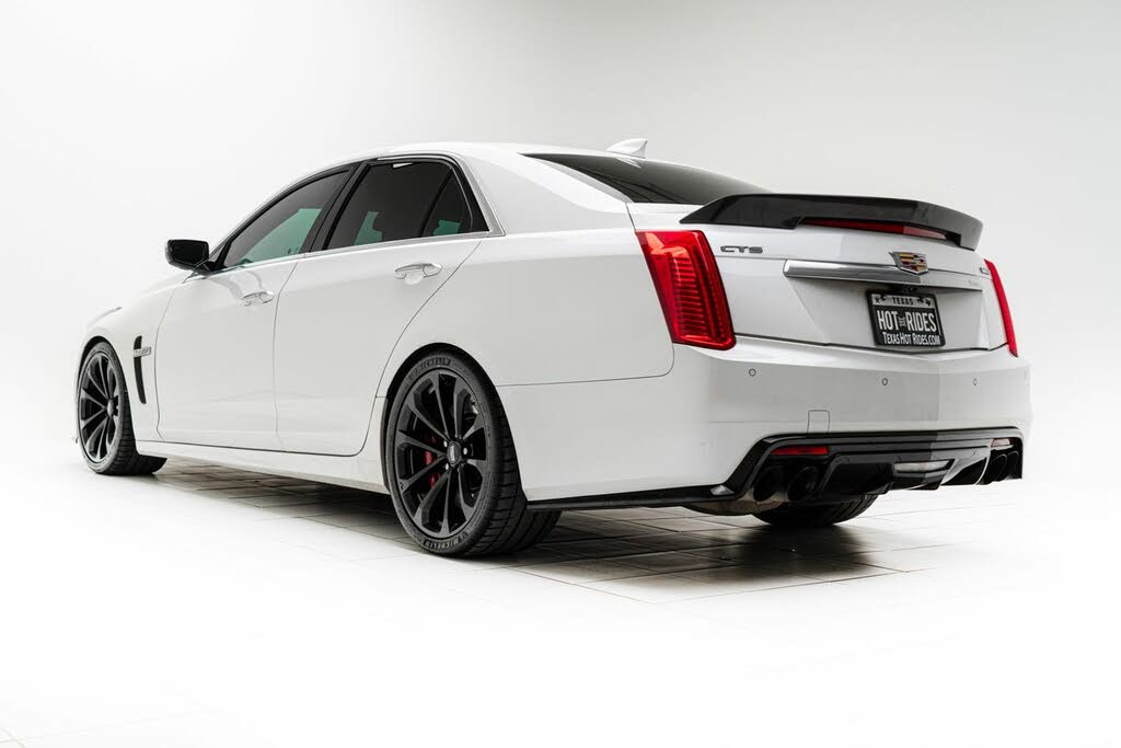 2017 Cadillac CTS-V - 18