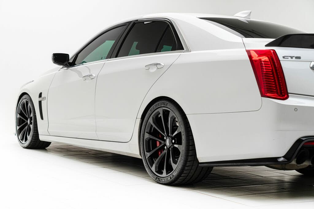 2017 Cadillac CTS-V - 19