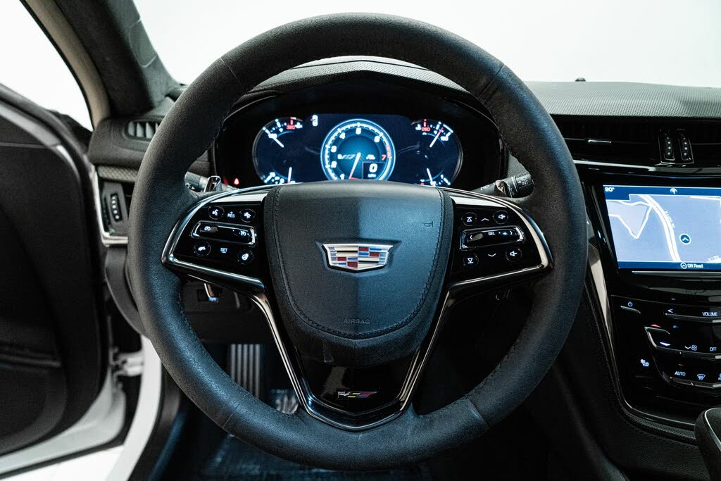 2017 Cadillac CTS-V - 34