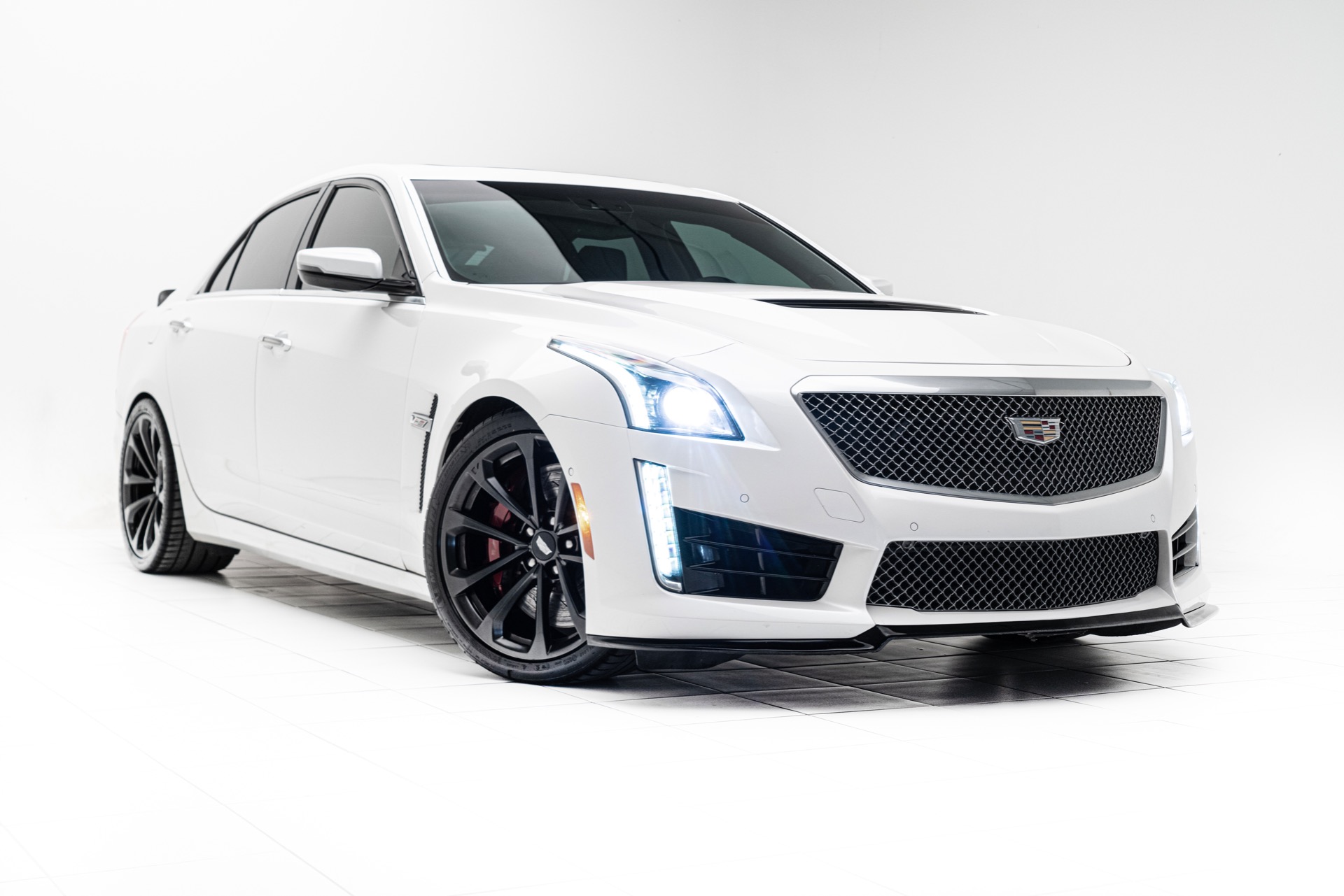 2017 Cadillac CTS-V - 51