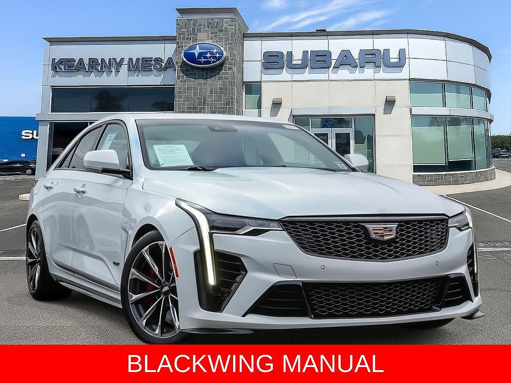 2022 Cadillac CT4