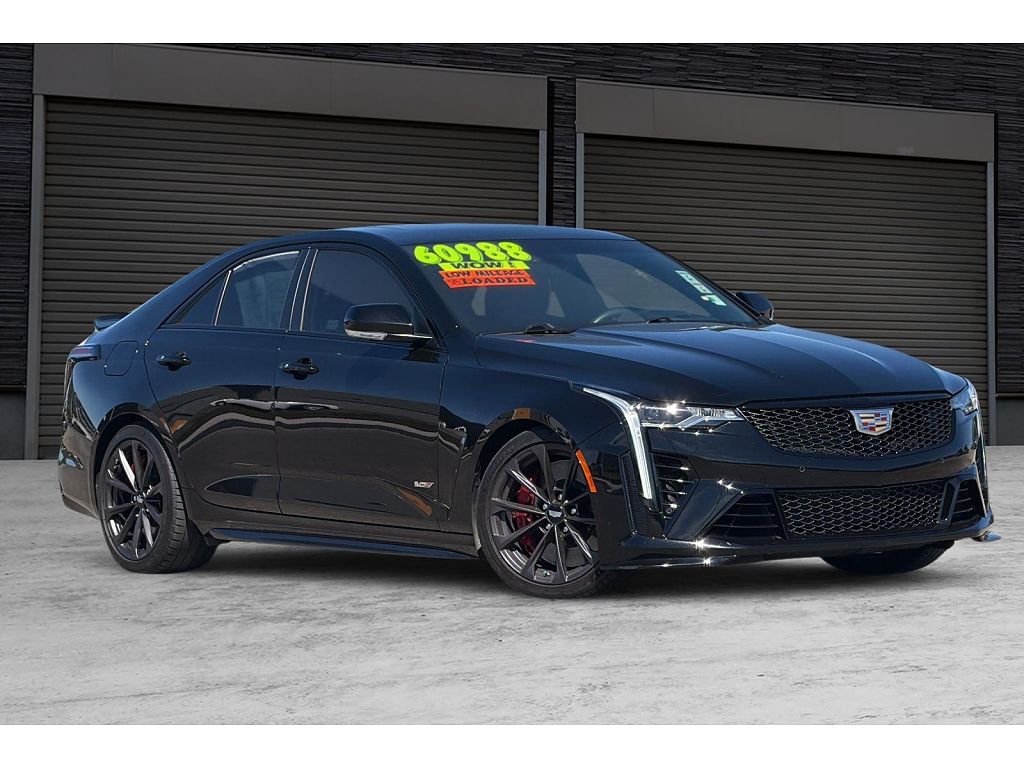 2022 Cadillac CT4