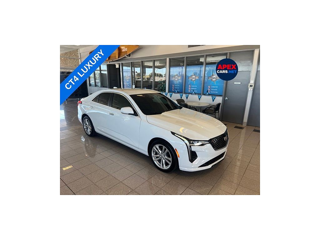 2022 Cadillac CT4 Luxury