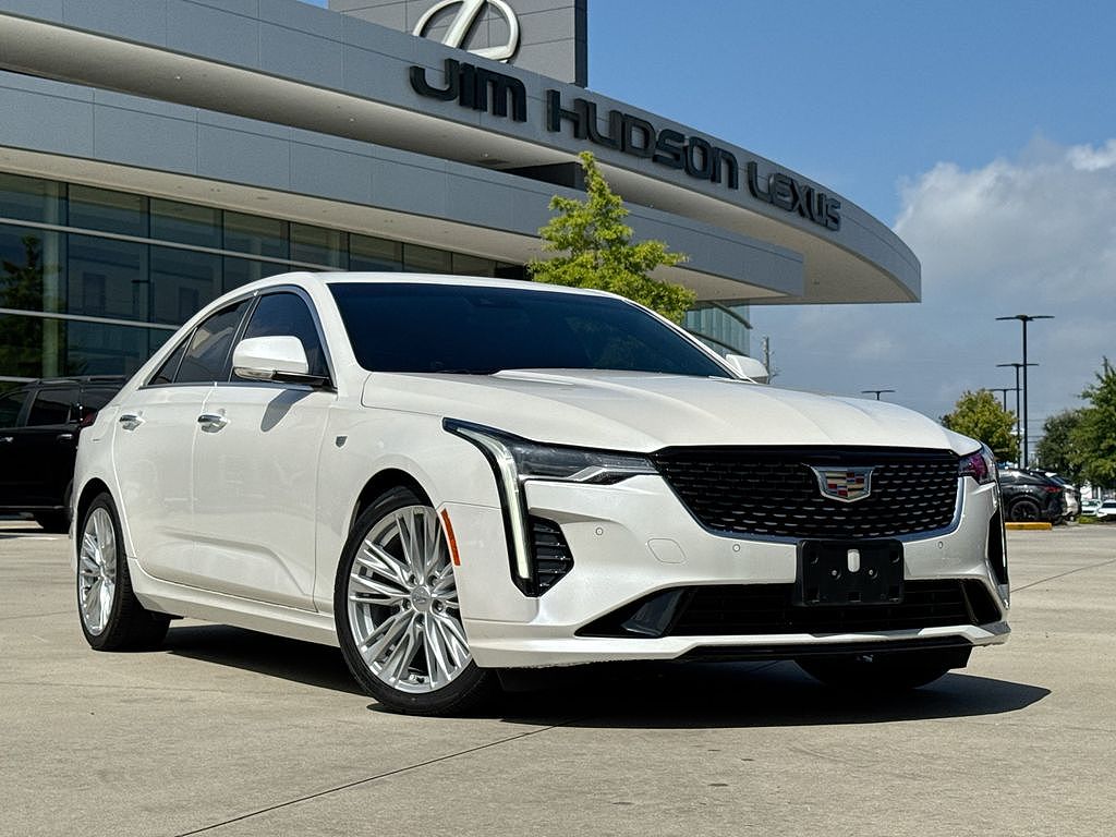 2024 Cadillac CT4 Premium Luxury