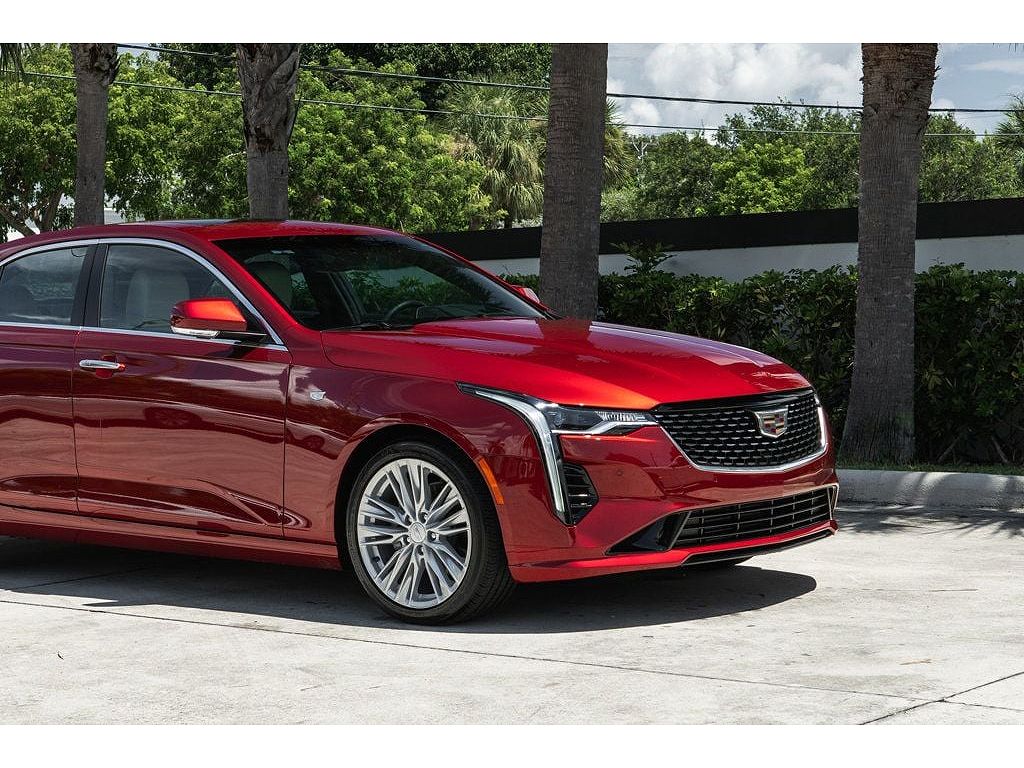 2025 Cadillac CT4 Premium Luxury