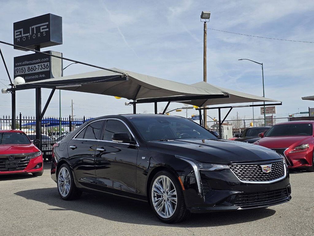 2023 Cadillac CT4 Premium Luxury