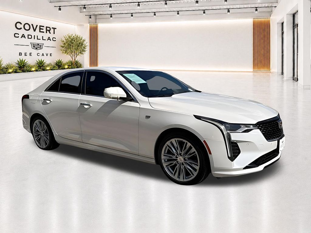 2023 Cadillac CT4 Premium Luxury