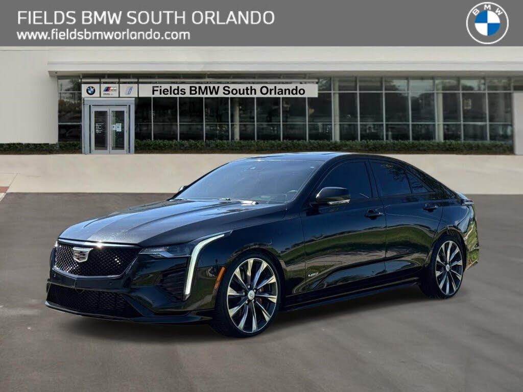 2022 Cadillac CT4 V