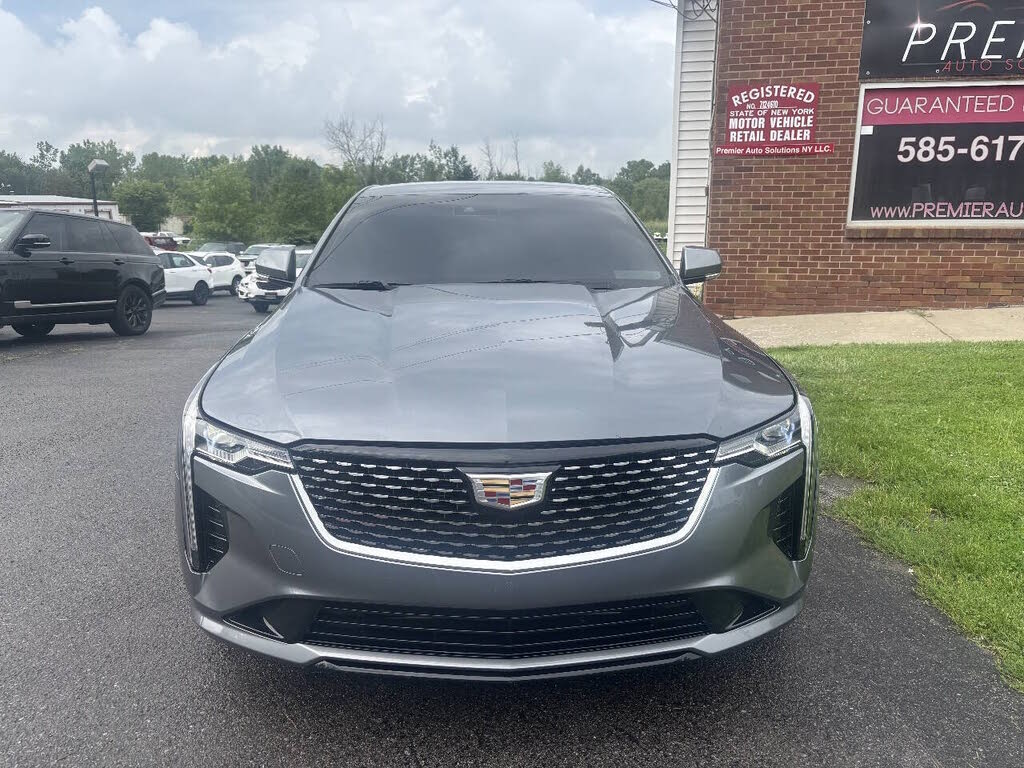 2022 Cadillac CT4 Luxury