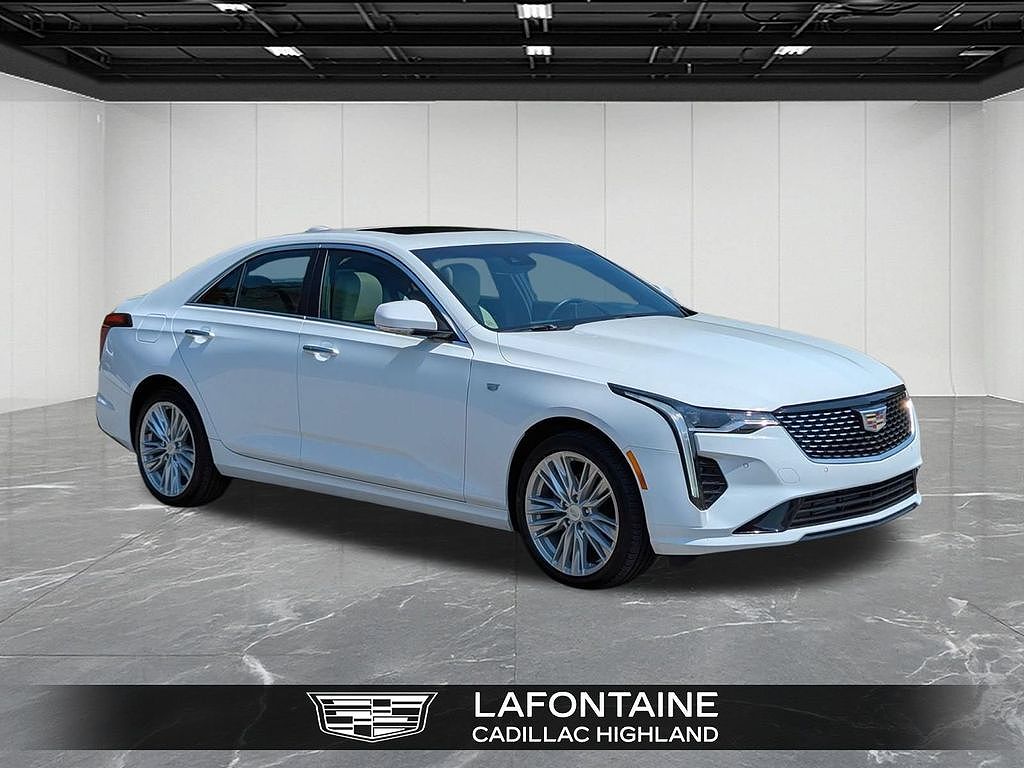 2025 Cadillac CT4 Premium Luxury
