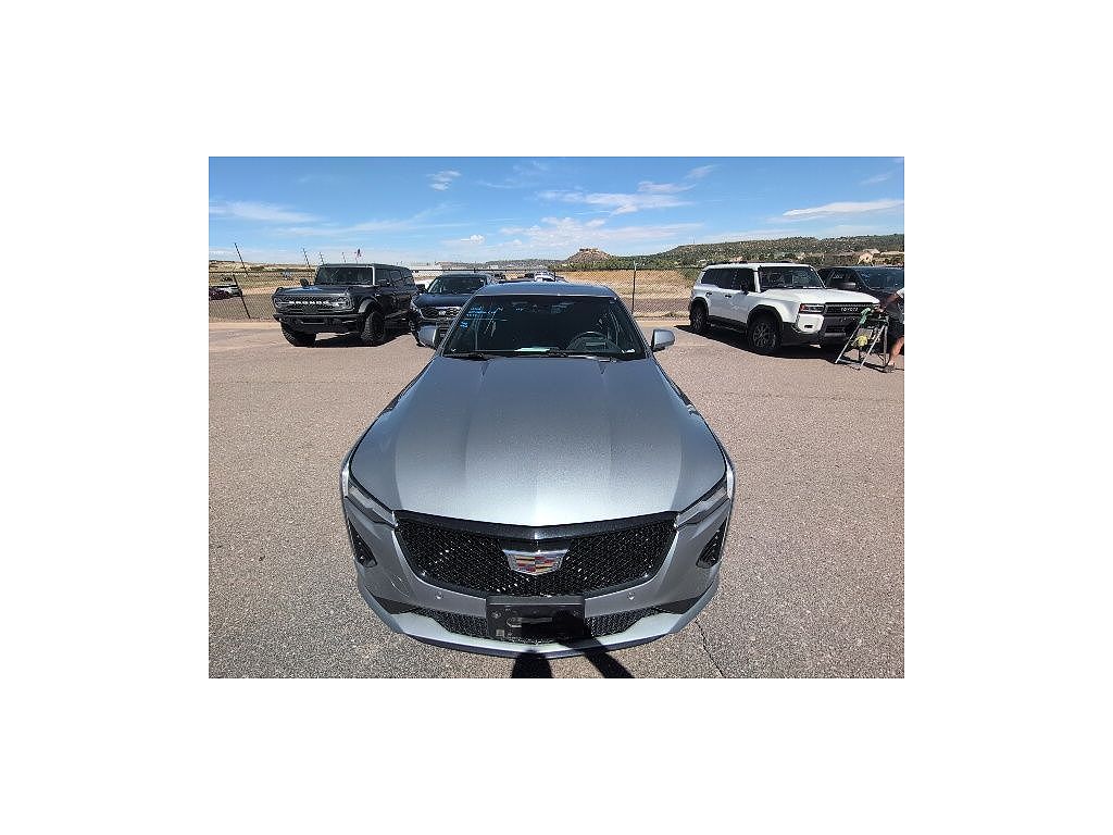 2023 Cadillac CT4 V