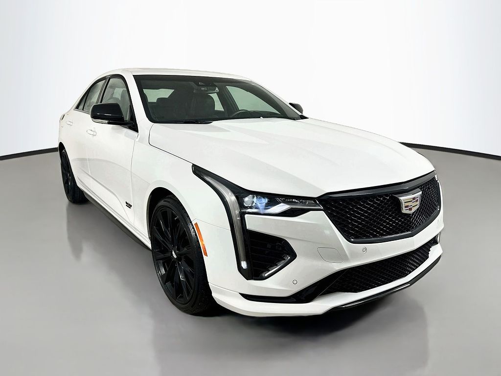 2025 Cadillac CT4 V
