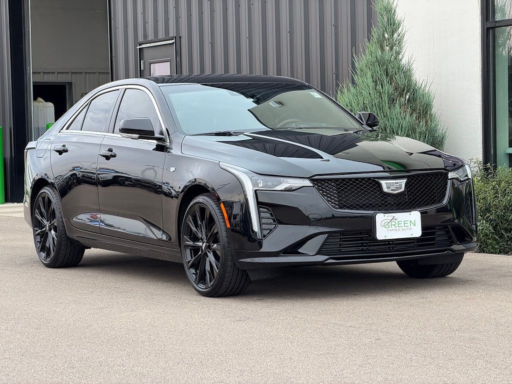 2023 Cadillac CT4 Luxury
