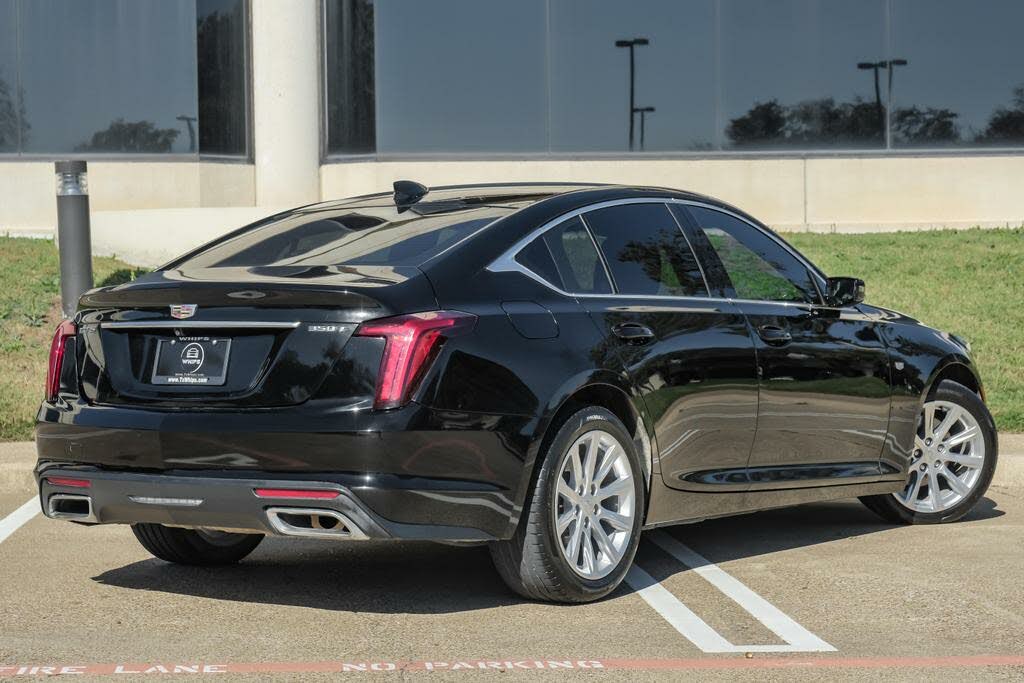 2021 Cadillac CT5 - 14