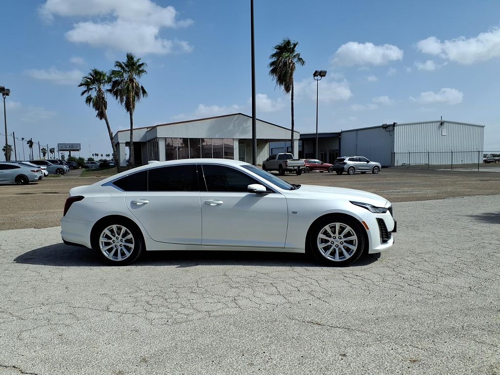 2024 Cadillac CT5 Luxury