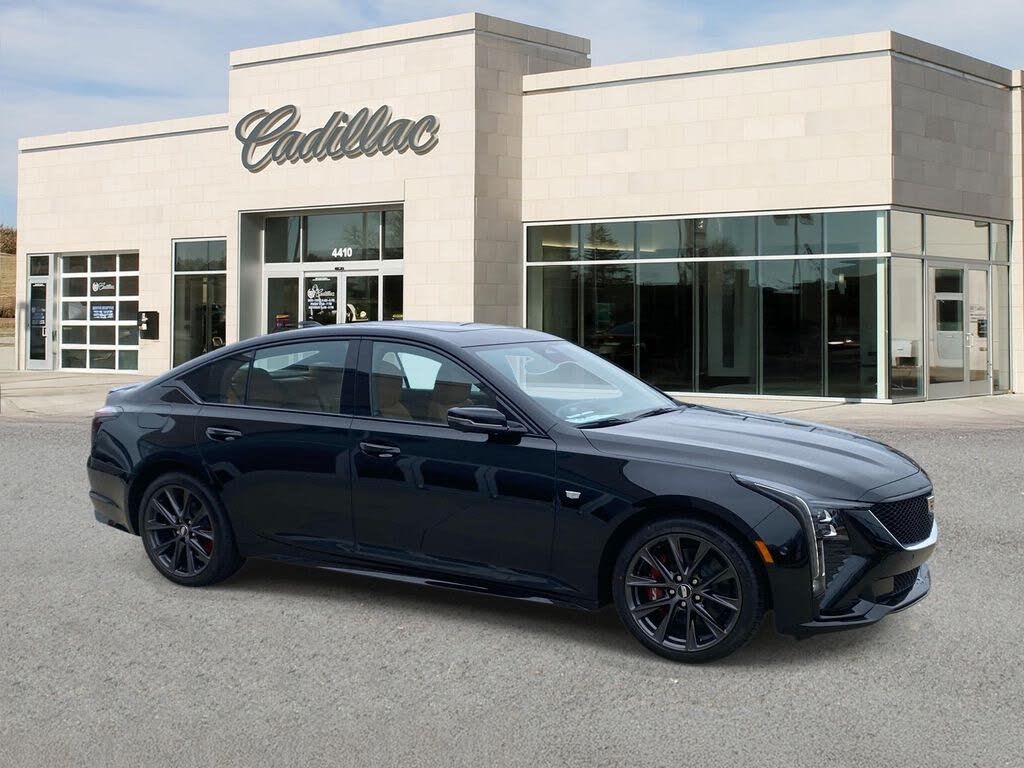 2026 Cadillac CT5 Sport