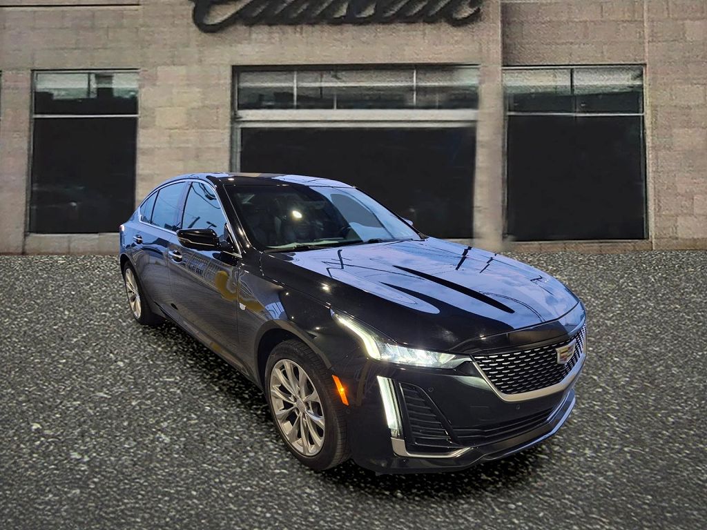 2023 Cadillac CT5 Luxury