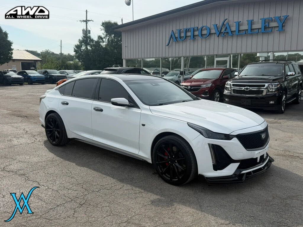 2020 Cadillac CT5 Sport