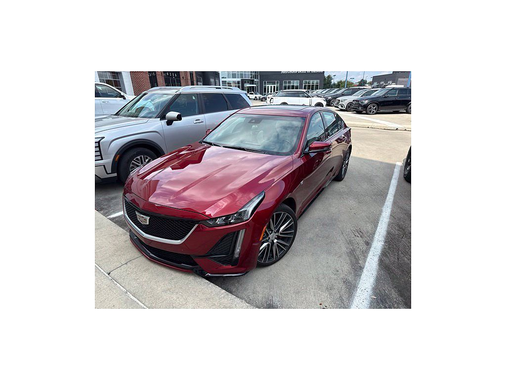 2023 Cadillac CT5 Sport